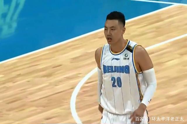 雷恩队主场大胜对手，豪取三分登上积分榜