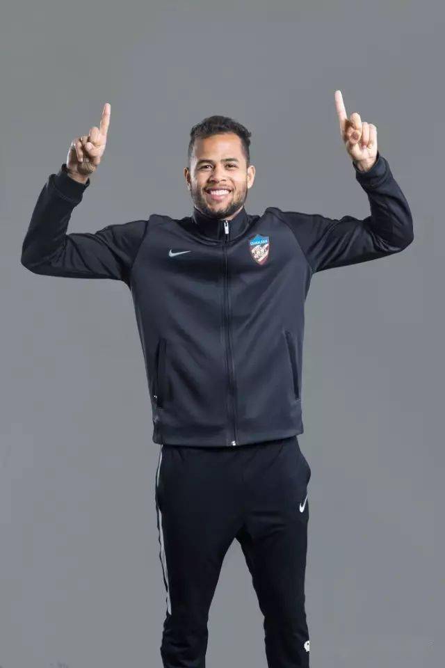 关于天津队精神抖擞，迈向成功的信息