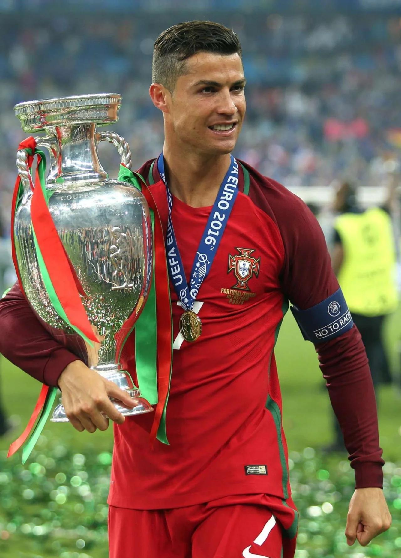 克罗地亚绝杀晋级，惊险赢得胜利